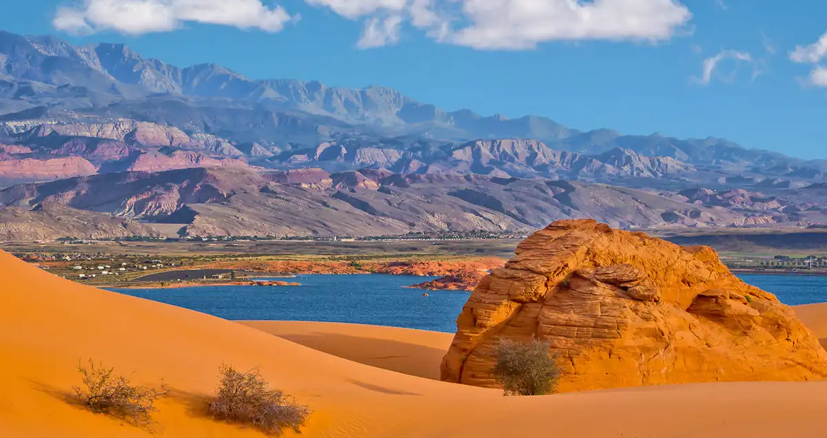 sand-hollow-hurricane-matched Sand Hollow Reservoir near Hurricane, Utah